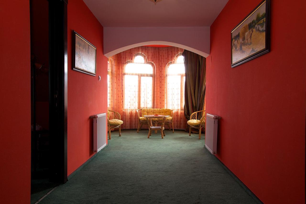 Pension Casa Dunarea Predeal Bagian luar foto